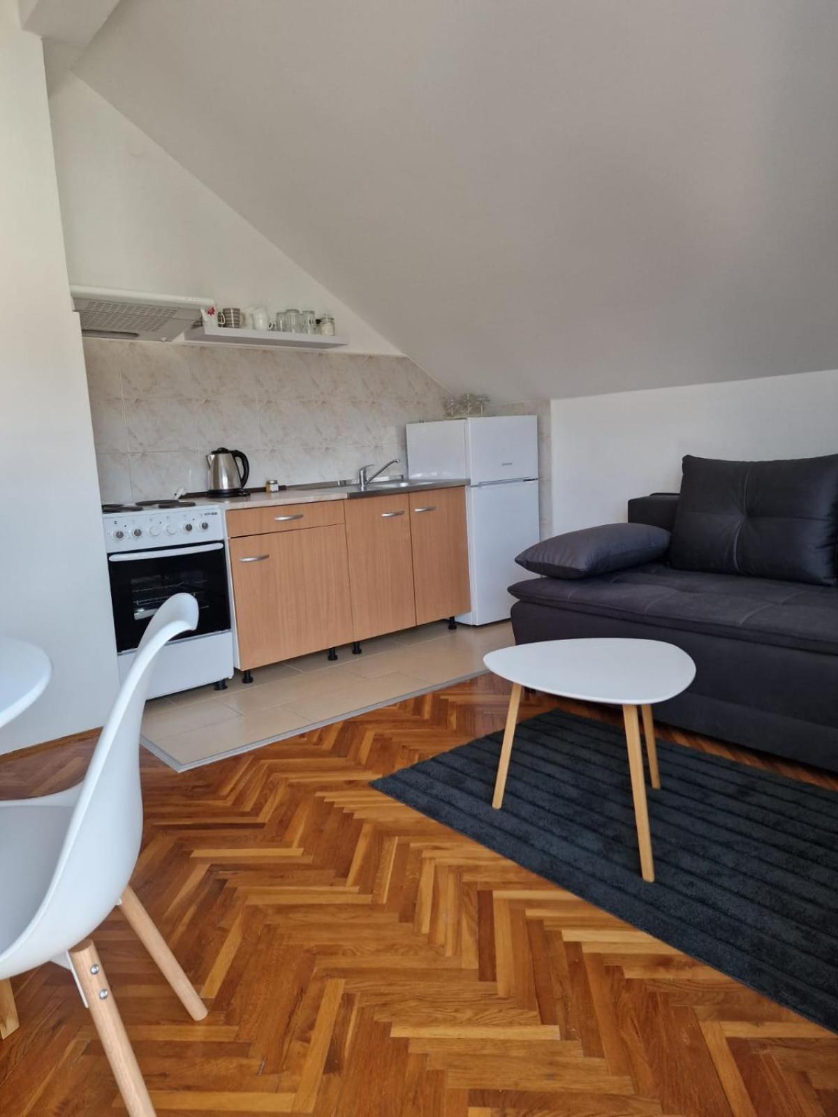 Apartmani Zinda Сукошан Екстер'єр фото